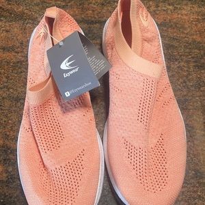 Ezywear slip on tennis shoes